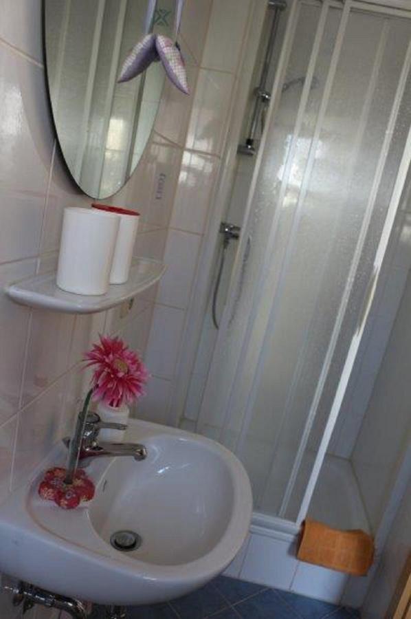 Ferienwohnung Tschitschmann Наумбург Экстерьер фото